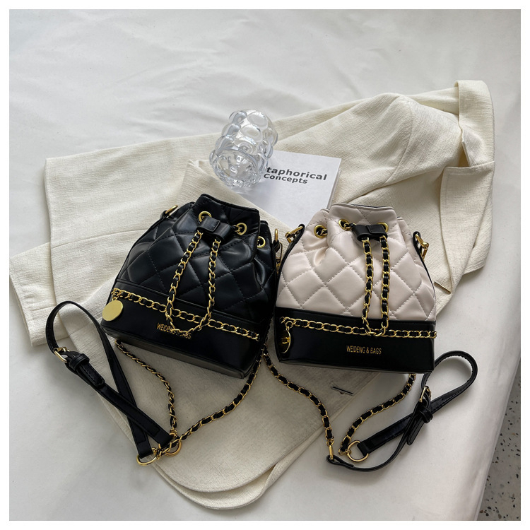 IELGY Túi Đeo Chéo Dây Rút Thêu Họa Tiết Kim Cương Mới Cho Nữ