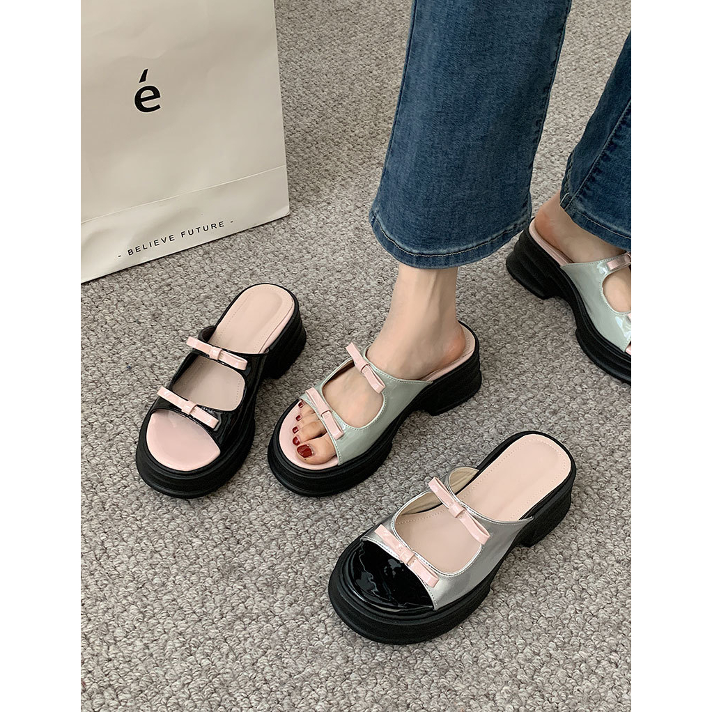 Giày Chunky đa năng lưới màu đỏ đế dày dép nữ mùa hè bên ngoài mặc thời trang mới sandal đen kéo