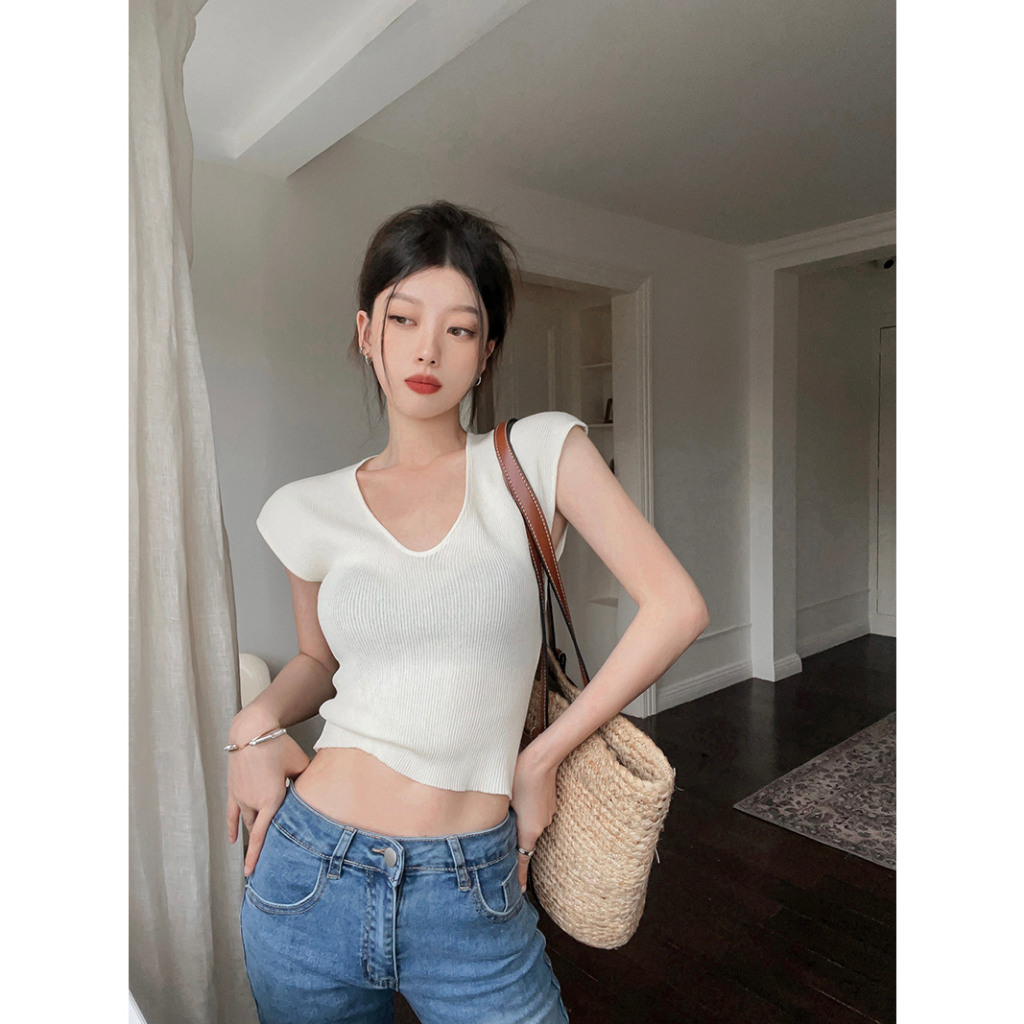 Lalisas Áo sweater Tay Ngắn Cổ Chữ U Ôm Dáng Chất Liệu Thoáng Khí Thời Trang Cho Nữ