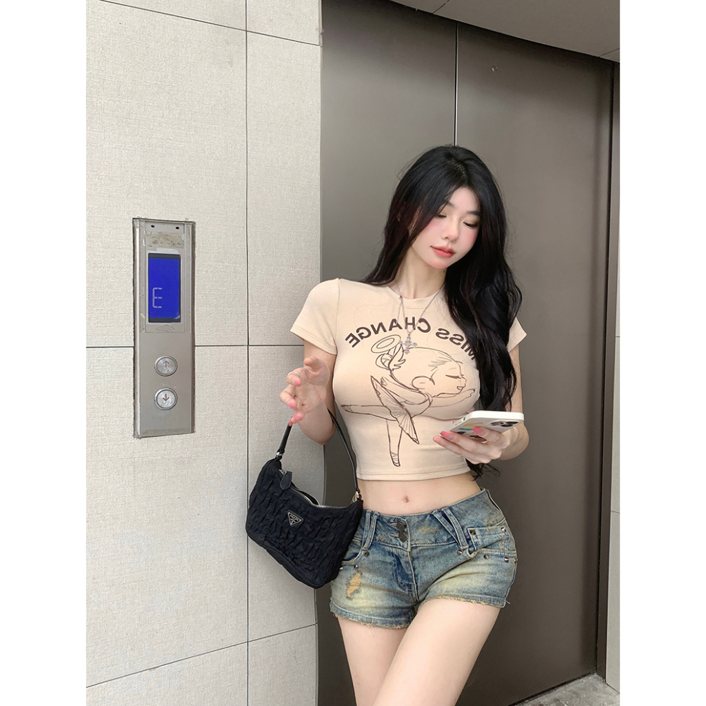 Áo Croptop Tay Ngắn Dáng Ôm In Họa Tiết Hoạt Hình Thời Trang Quyến Rũ Cho Nữ