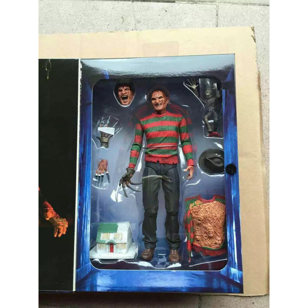 Neca Mô Hình Nhân Vật Freddy Krueger Chân Thật