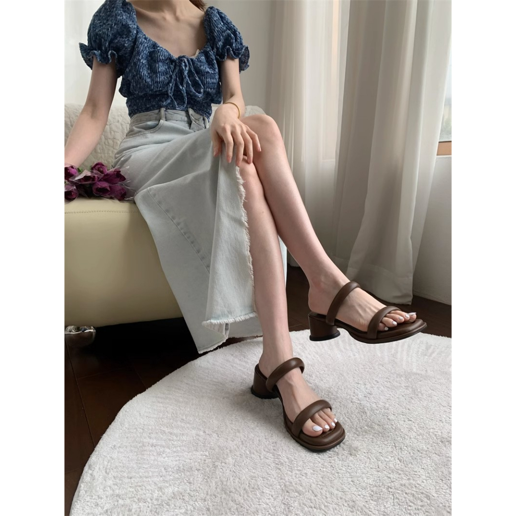 Dép Sandal Đế Bằng Hở Ngón Phong Cách Hàn Quốc Thời Trang Mới 2023 Dành Cho Bạn Nữ
