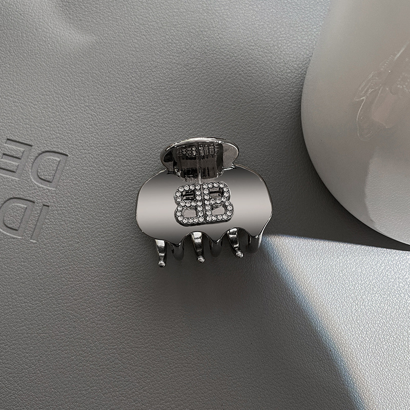 Kẹp Tóc Nhỏ Bằng Kim Loại Cao Cấp Cho Nữ