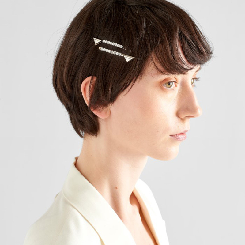 Kẹp Tóc Hình Tam Giác In Chữ Phong Cách Hàn Quốc Thanh Lịch Cho Nữ