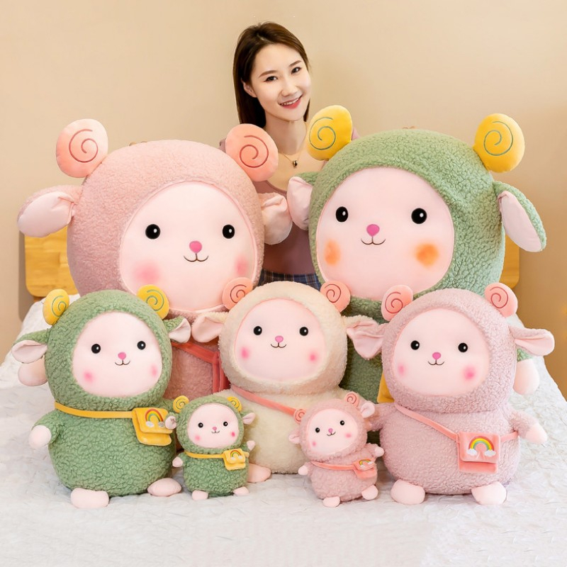 25cm Gấu Bông Thú Nhồi Bông Cừu Lông Xù - Cừu Bông Đeo Túi Xinh Xinh