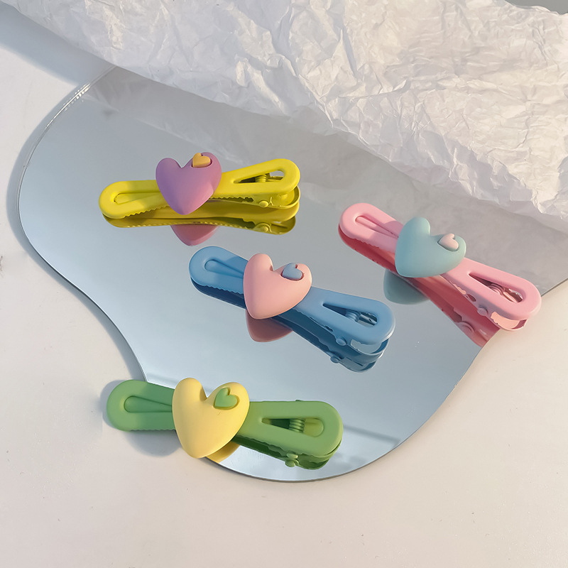 Kẹp Tóc Màu Kẹo Hình Trái Tim Dễ Thương Phong Cách Hàn Quốc Cho Nữ