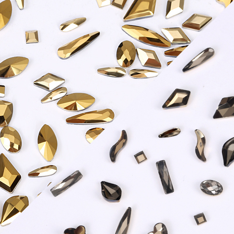 Đá Kim Cương Tráng Gương Phẳng Hình Trái Tim Phong Cách Âu Mỹ Trang Trí Móng Tay