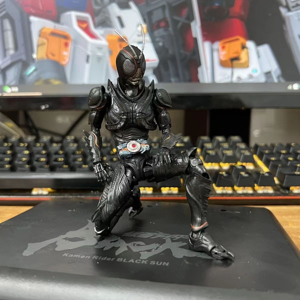 S.h.figuarts Mô Hình Nhân Vật Kamen Rider Màu Đen