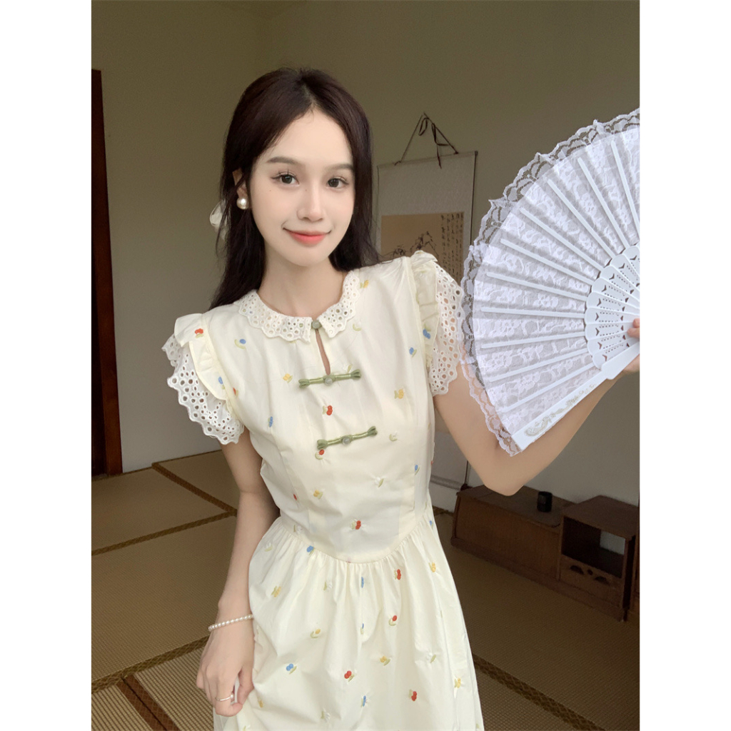 Lalisas Đầm Dài Vừa Ghép Vải Họa Tiết Hoa Phối Nút Kiểu Trung Hoa