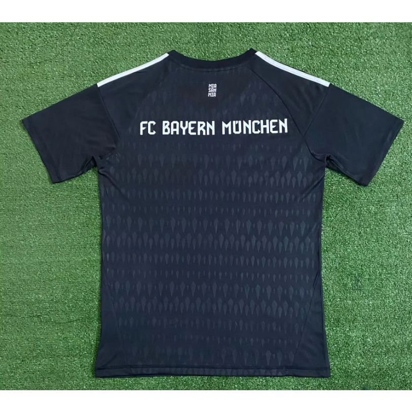 Áo Sơ Mi Thủ Môn Bayern Munich 2023 / 24 Màu Đen