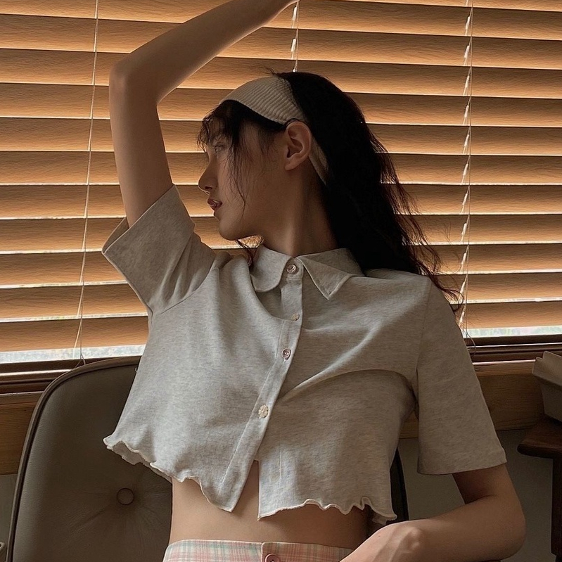 Cassie áo croptop áo croptop nữ Thiết kế ít người cao eo slim hottie ngắn áo khoác 2023 NEW JUN0104