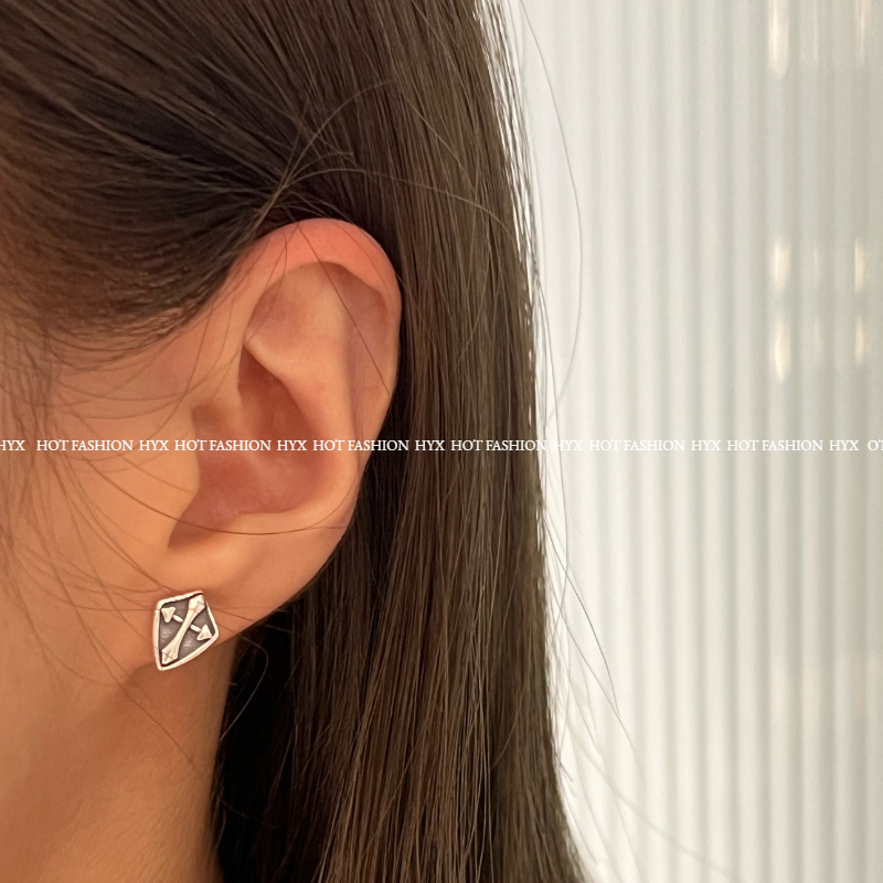 Bông Tai Bạc Mini Hình Thánh Giá Cá Tính Cho Nữ