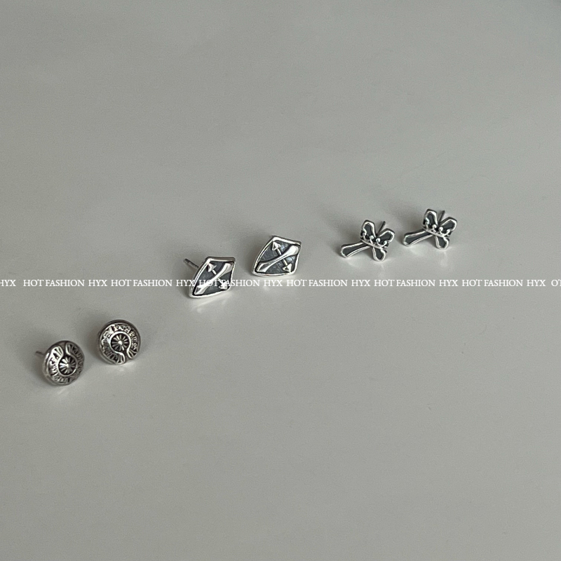Bông Tai Bạc Mini Hình Thánh Giá Cá Tính Cho Nữ