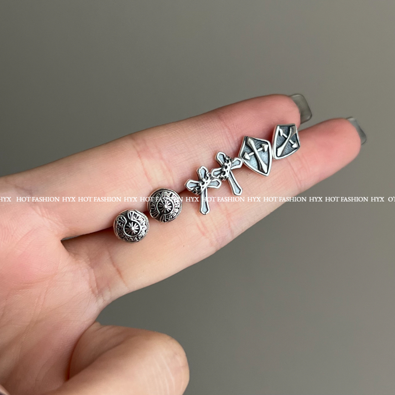 Bông Tai Bạc Mini Hình Thánh Giá Cá Tính Cho Nữ
