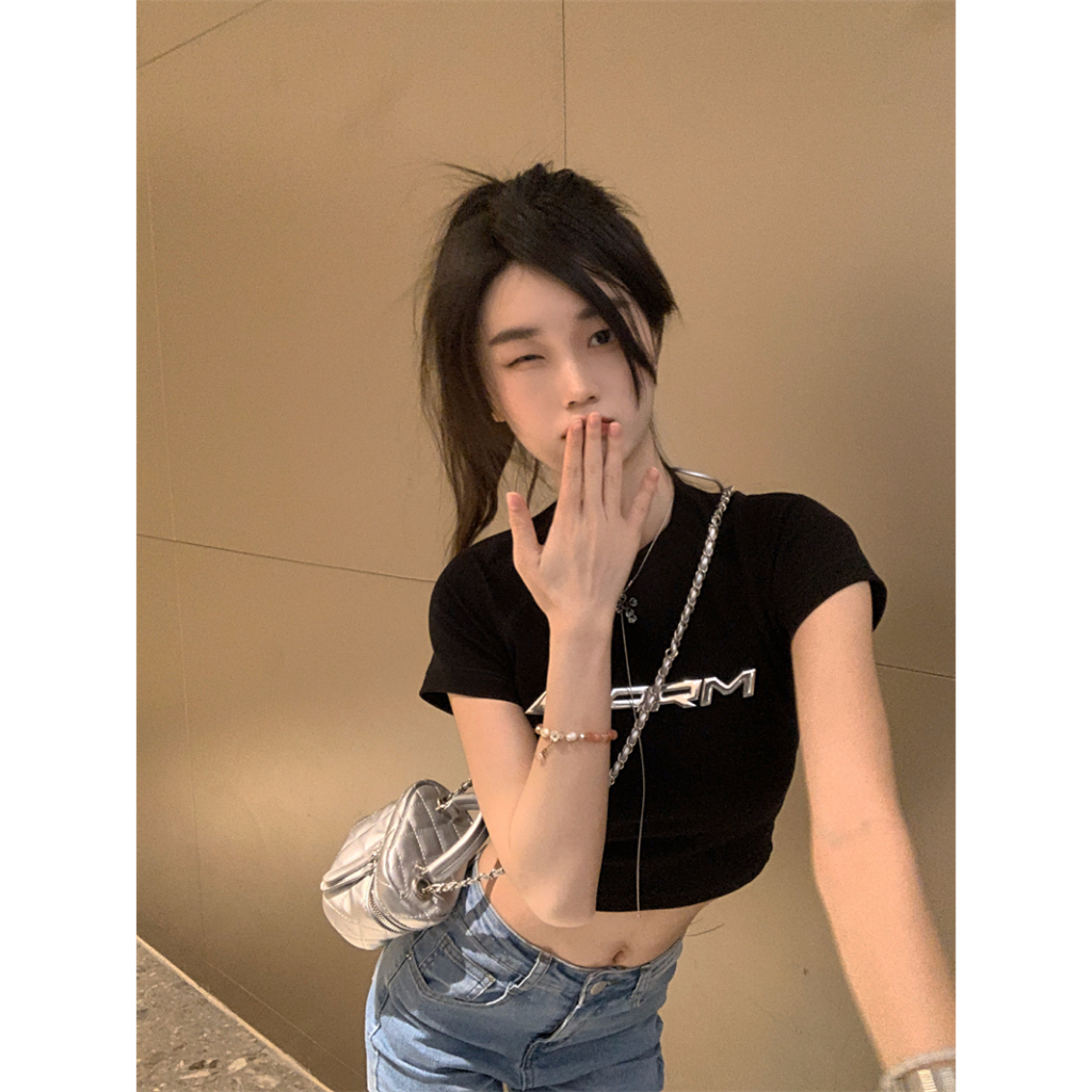 Ethelgirl Áo Croptop Tay Ngắn Cổ Tròn In Chữ Quyến Rũ Thời Trang Cho Nữ