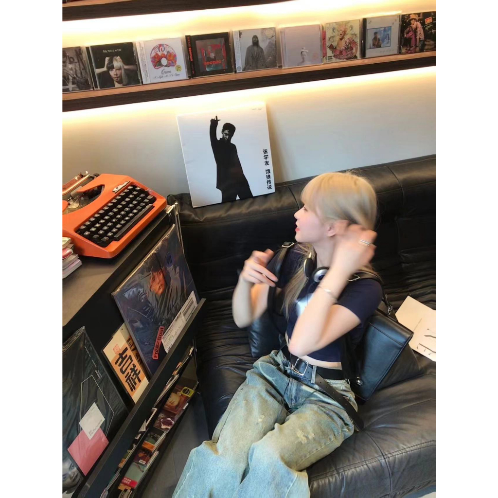 Ethelgirl Áo Thun Tay Ngắn Dáng Ôm In Họa Tiết Thời Trang Quyến Rũ Cho Nữ