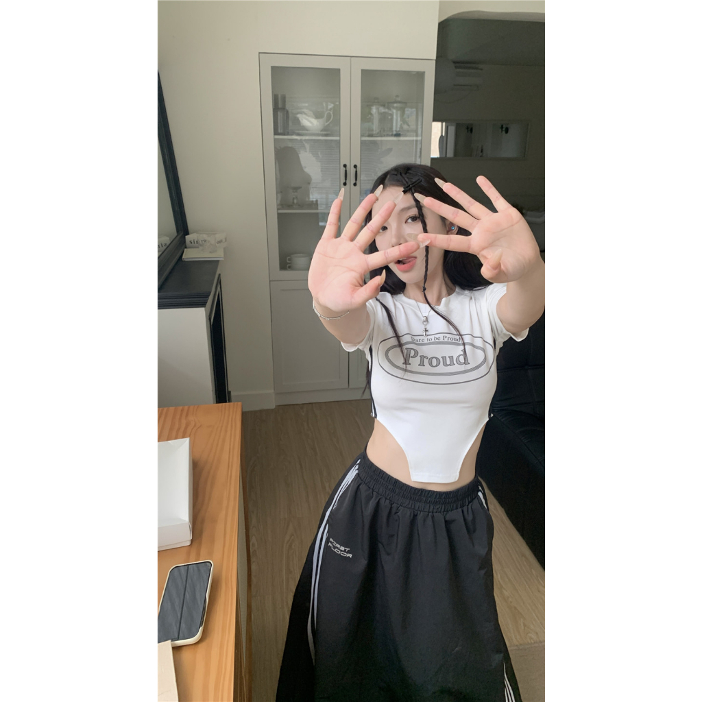 Lalisas Áo Thun Tay Ngắn Dáng Ôm In Chữ Phong Cách retro Mỹ Ngọt Ngào Quyến Rũ Dành Cho Nữ