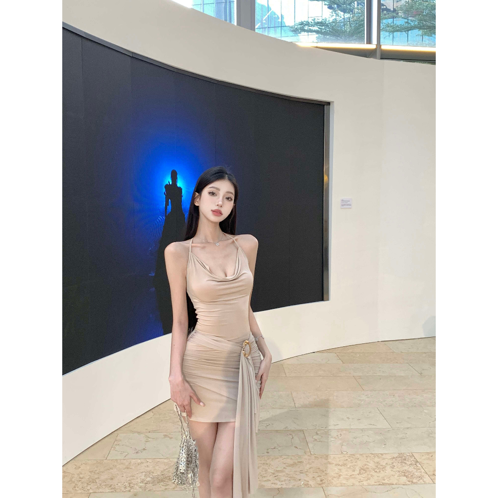 【COLORBLLIND】Đầm Ôm Hai Dây Hở Lưng Gợi Cảm Cho Nữ