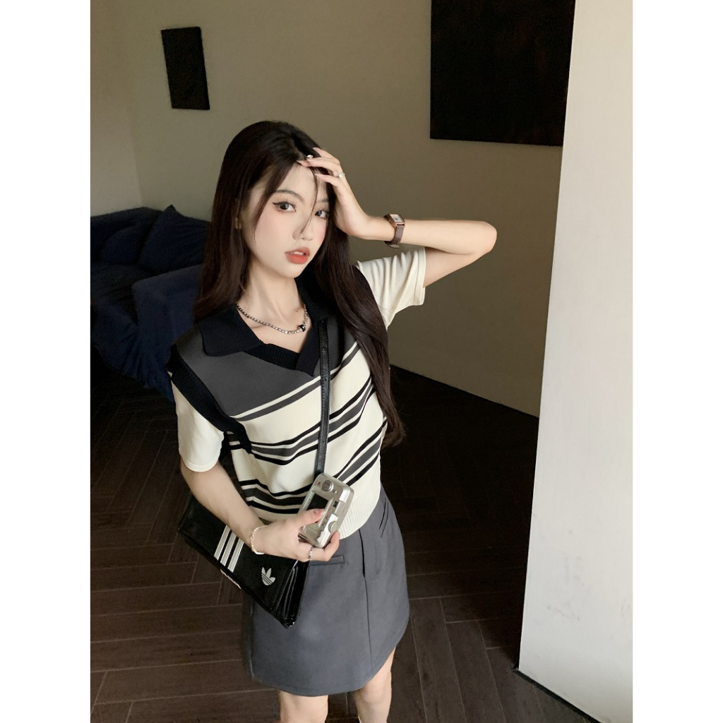 Áo polo LIVE GREAT ngắn tay phối sọc ngang phong cách Hàn Quốc dành cho nữ