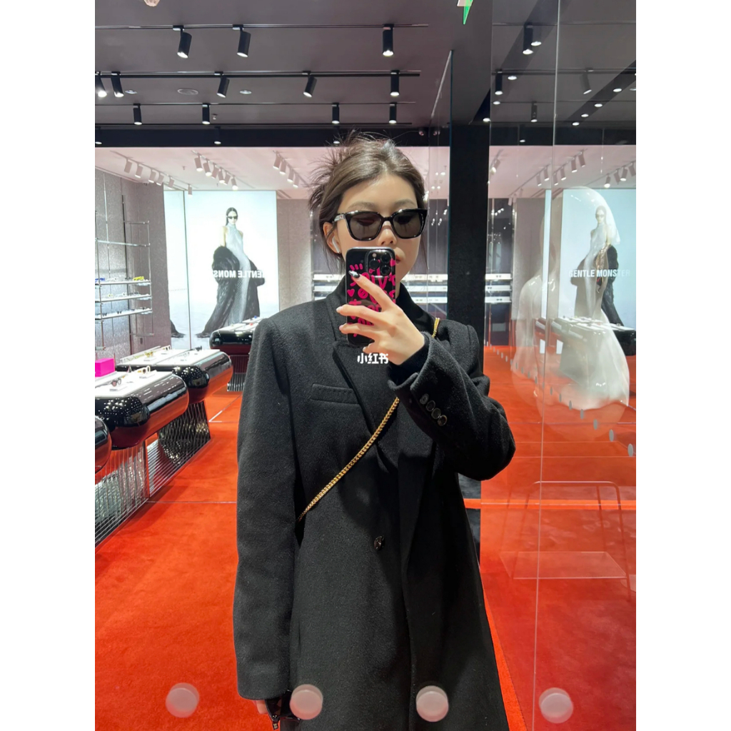 Kính Mát Màu Đen Hình Quái Vật Billy 01 2023