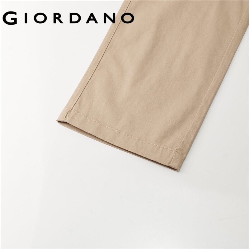 Quần dài ôm dáng Giordano 01119007 thiết kế đơn giản trẻ trung cho nam