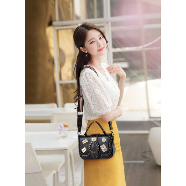 Túi đeo chéo túi xách nữ túi đeo chéo nữ  túi xách 2023 Thời trang mới xu hướng Vintage in rộng dây đeo vai túi vai đơn