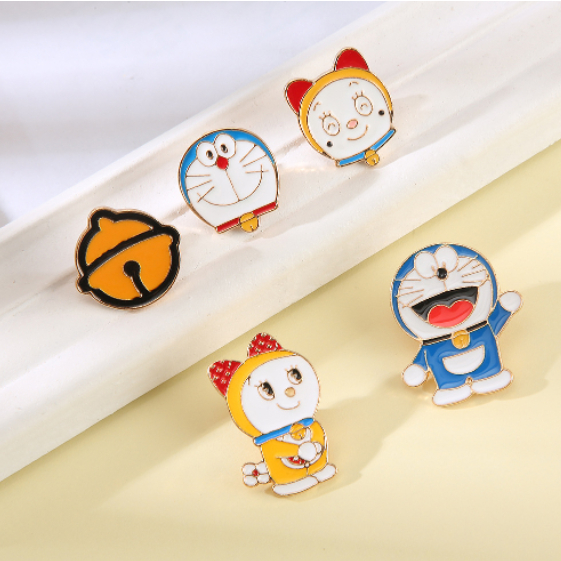 Huy Hiệu Cài Áo Hợp Kim Chống Chói Hình Chuông Doraemon Nhật Bản Dễ Thương