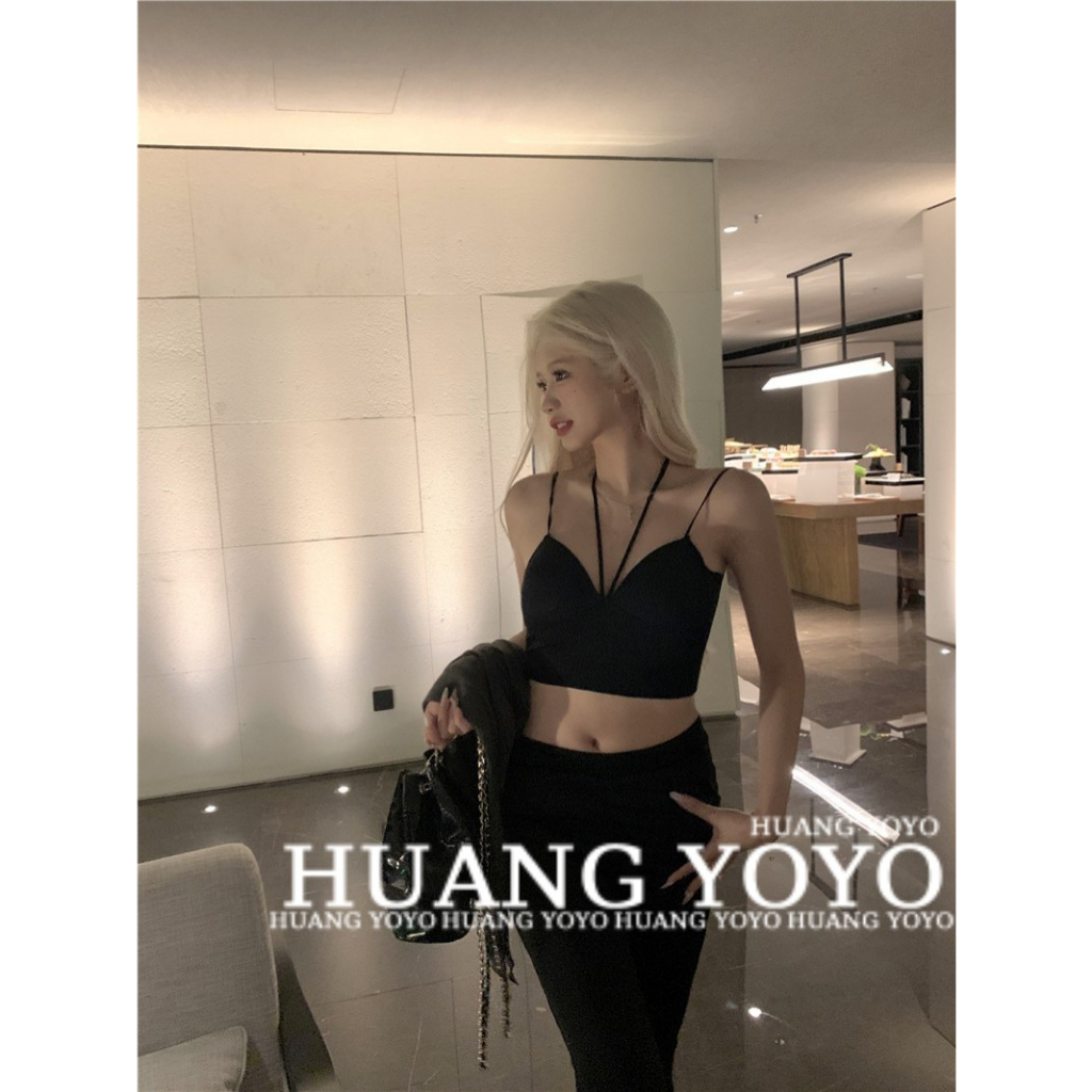 Áo Croptop Hai Dây Cổ Chữ V Màu Trơn Dáng Ôm Thời Trang Mùa Hè Quyến Rũ Cho Nữ