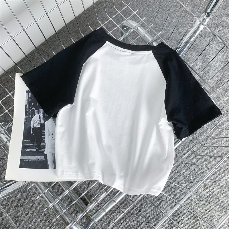 Áo Thun Tay Ngắn Hở Vai Phối Màu Tương Phản Phong Cách Retro Dành Cho Nữ