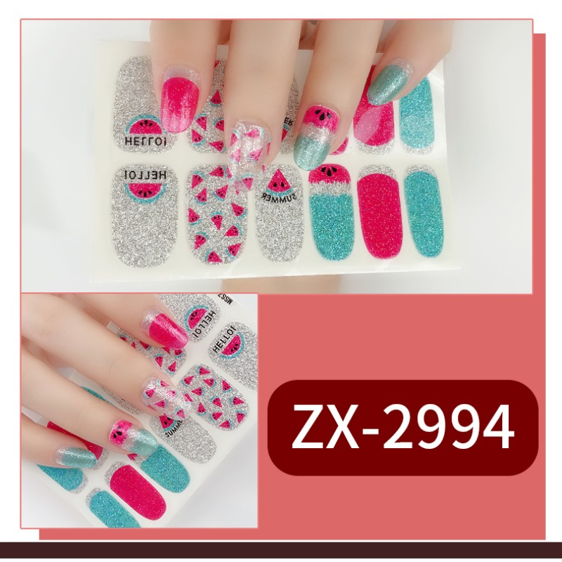 Set 12 Miếng Dán Móng Tay Không Độc Hại Chống Nước Màu Gradient Dễ Thương DIY