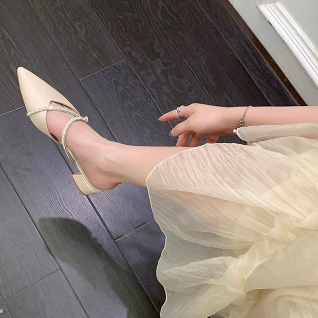 Xăng đan Mũi Nhọn Gót Dày Đính Đá Phong Cách Pháp Mới