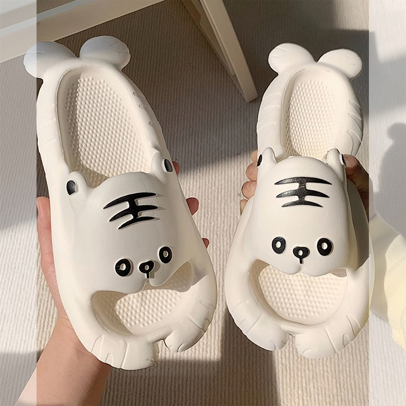 Dép Đi Biển Đế Mềm Chống Trượt Mùa Hè In Hình Trái Tim Hổ Dễ Thương Phong Cách Nhật Bản Cho Nữ Sinh
