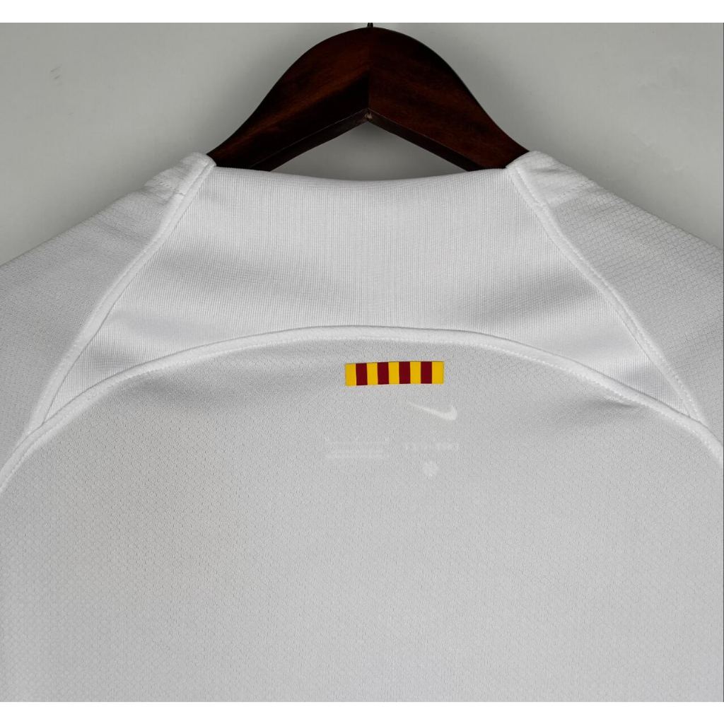 Áo Thun Đá Banh Số 23 / 24 Câu Lạc Bộ Barcelona Sân Khách Pedri