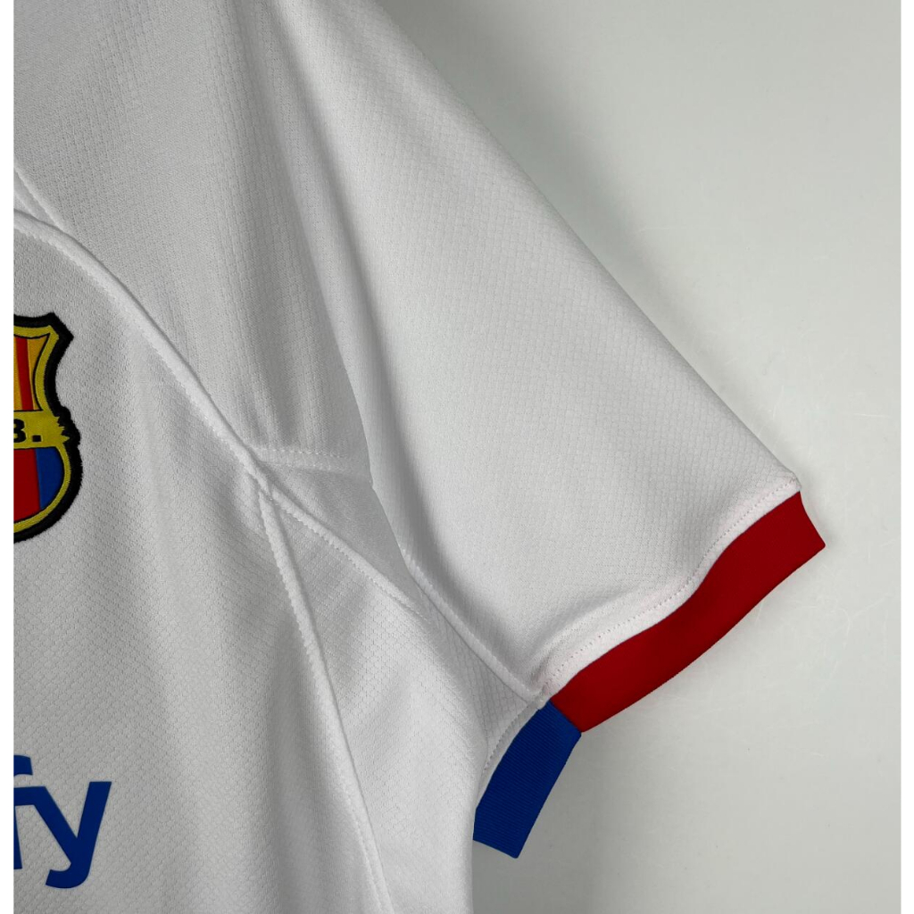 Áo Thun Đá Banh Số 23 / 24 Câu Lạc Bộ Barcelona Sân Khách Pedri