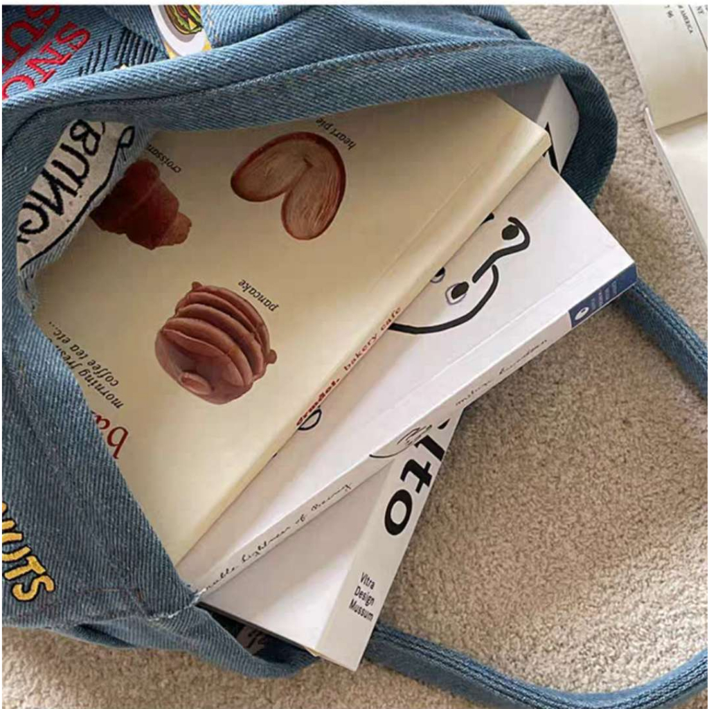 Keep order Túi Xách Denim Hoạt Hình Dễ Thương Thêu Đeo Tay Thường Miễn Phí Kết Hợp Tote Thời Trang  cmman11.vn