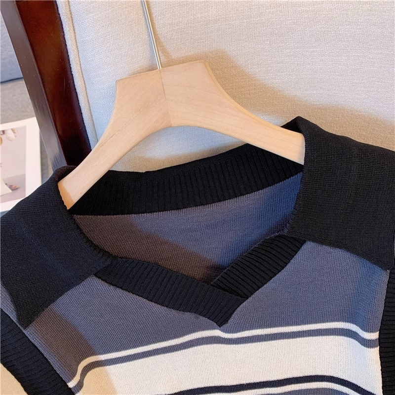 Bộ Áo Thun Giả Hai Lớp + Chân Váy Ngắn Màu Xám Thời Trang Mùa Hè Cho Nữ