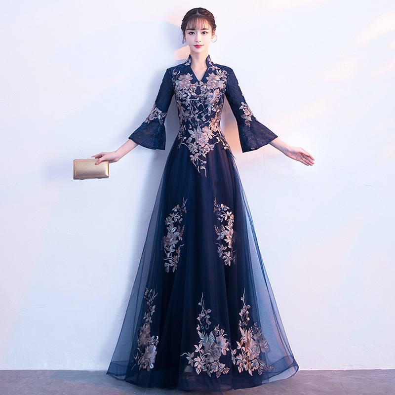 Đầm Chữ A Dài Tay Cổ Chữ V Thêu Hoa Xinh Xắn Dành Cho Nữ