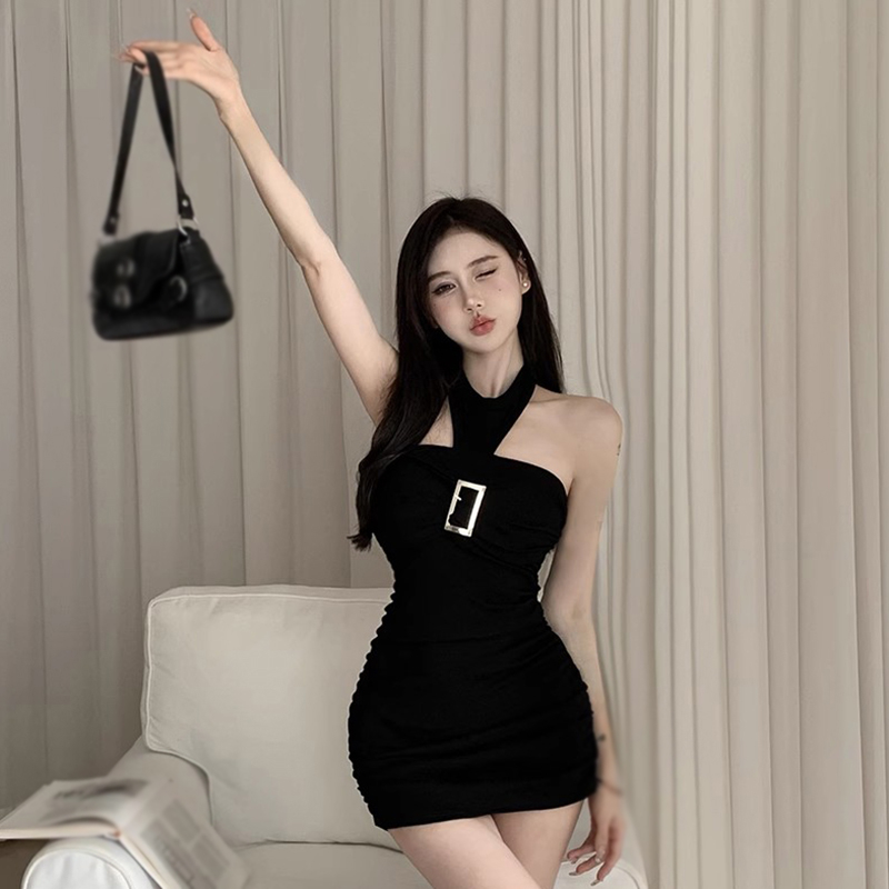 Đầm Ôm Trễ Vai Hở Lưng Phong Cách Hàn Quốc Quyến Rũ Dành Cho Nữ