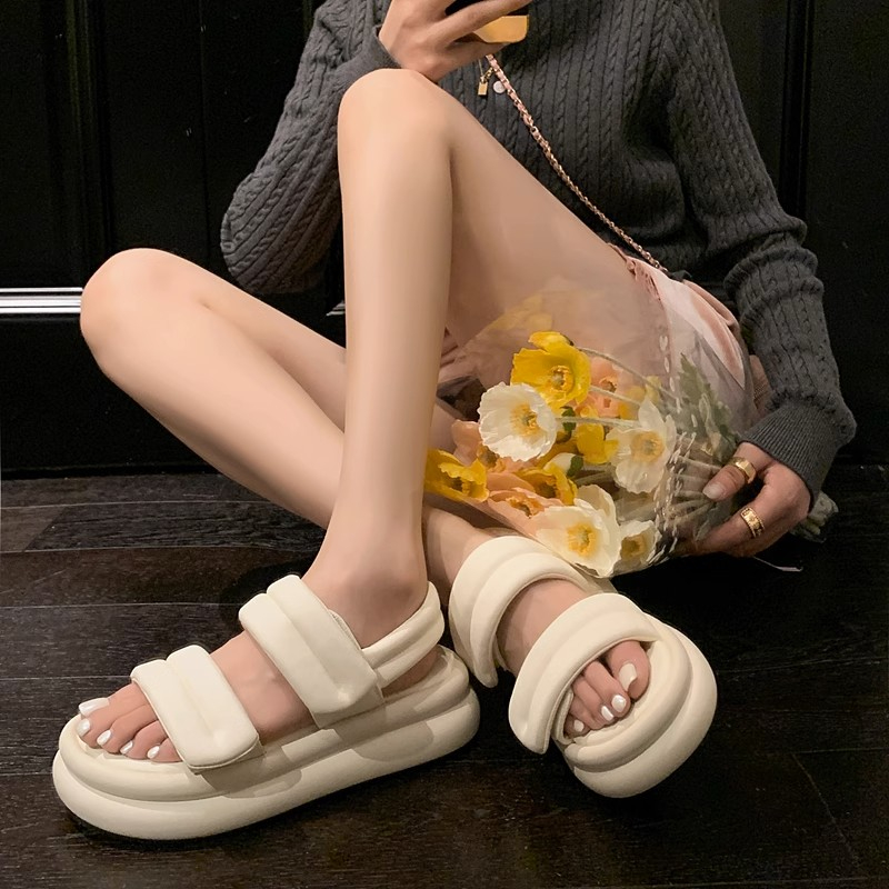 Sandal Đi Biển Quai Dán Chất Liệu Da Thật Đế Dày Thời Trang Mùa Hè 2023 Cho Nữ