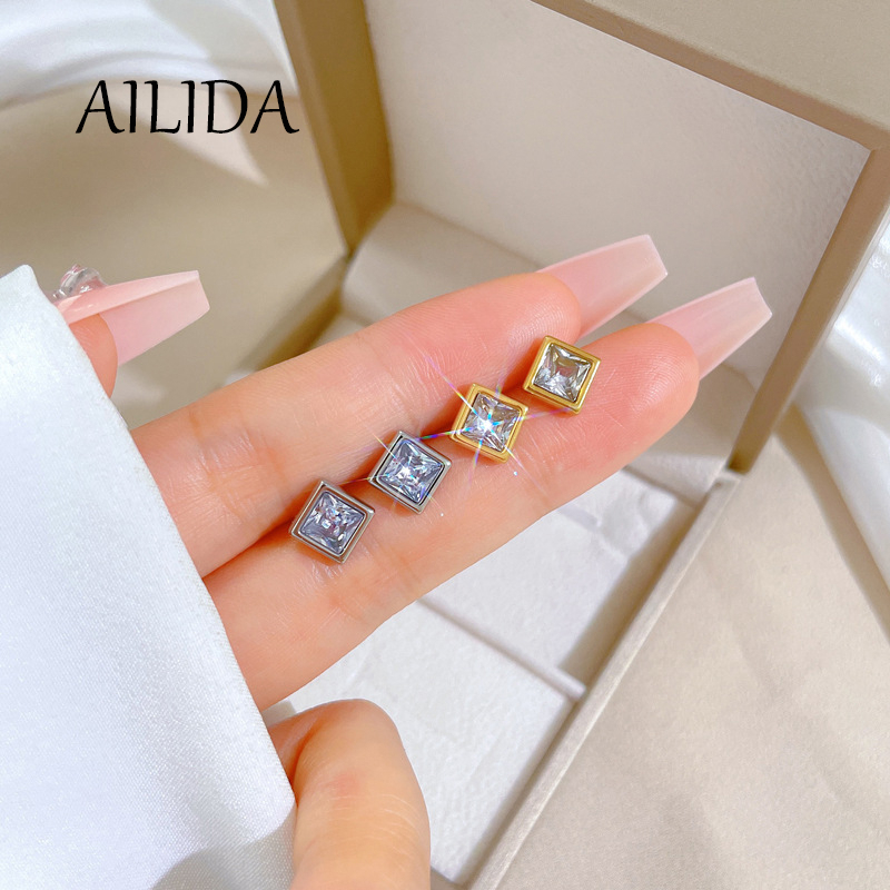 Khuyên Tai Vuông Bằng Thép Titan Đính Đá Zircon Phong Cách Tối Giản Cá Tính Dành Cho Nam Nữ