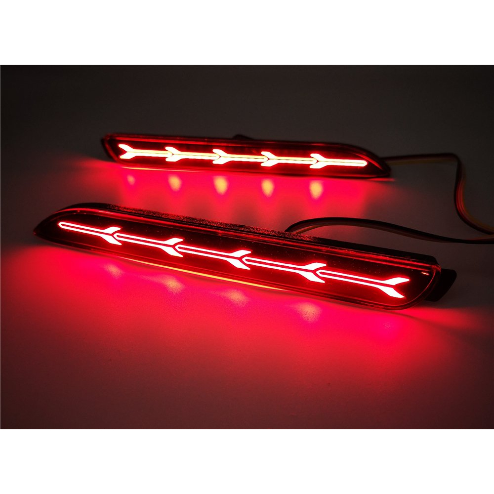 Một đôi Đèn Led gầm cản sau cho xe Toyota Innova Camry Fortuner 2009 đến 2015 3 chế độ