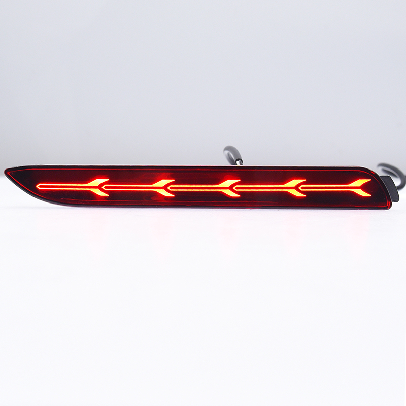 Một đôi Đèn Led gầm cản sau cho xe Toyota Innova Camry Fortuner 2009 đến 2015 3 chế độ