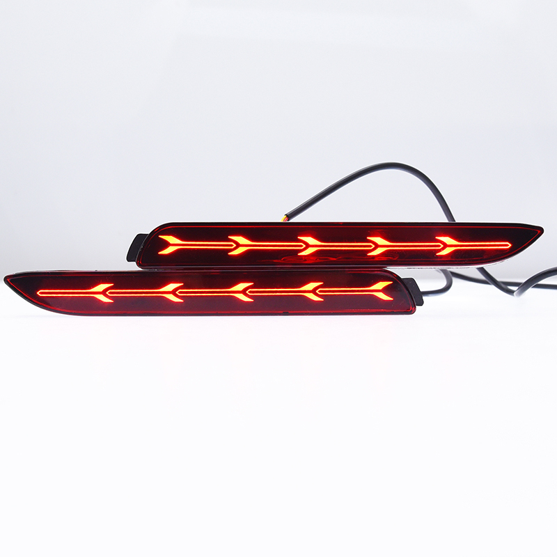 Một đôi Đèn Led gầm cản sau cho xe Toyota Innova Camry Fortuner 2009 đến 2015 3 chế độ