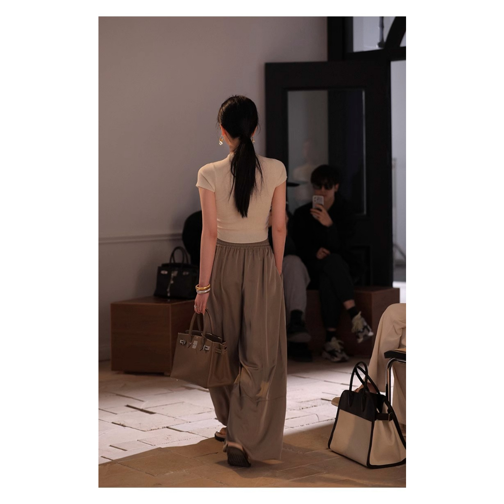 Áo Thun Dệt Kim Ngắn Tay Ôm Dáng Thiết Kế Xếp Ly Viền Cạnh Màu Hồng Cho Nữ