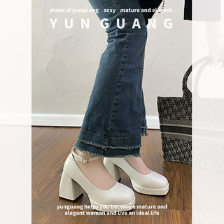 Giày cao gót YUNGUANG mũi vuông thiết kế ngọt ngào thời trang dành cho nữ