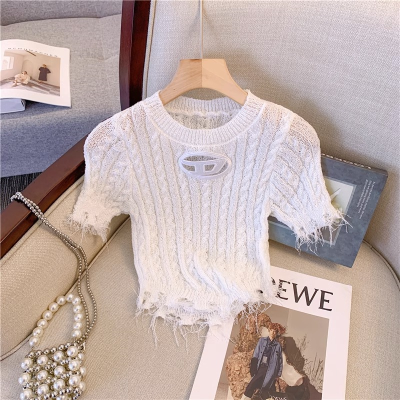 Áo Thun Dệt Kim Tay Ngắn Hở Vai Thêu Họa Tiết Phong Cách Mỹ Thời Trang Cho Nữ