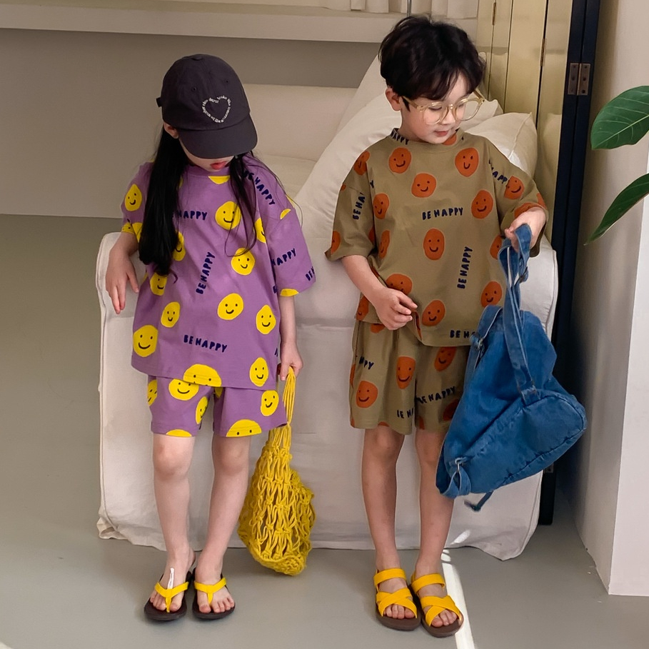 Bộ Áo Thun Tay Ngắn Dáng Rộng In Hình Mặt Cười + Quần Thời Trang Cho Bé