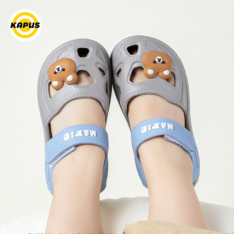 Xăng đan Nhựa EVA Chống Trượt Chống Thấm Nước Họa Tiết Hoạt Hình Dễ Thương Cho Bé