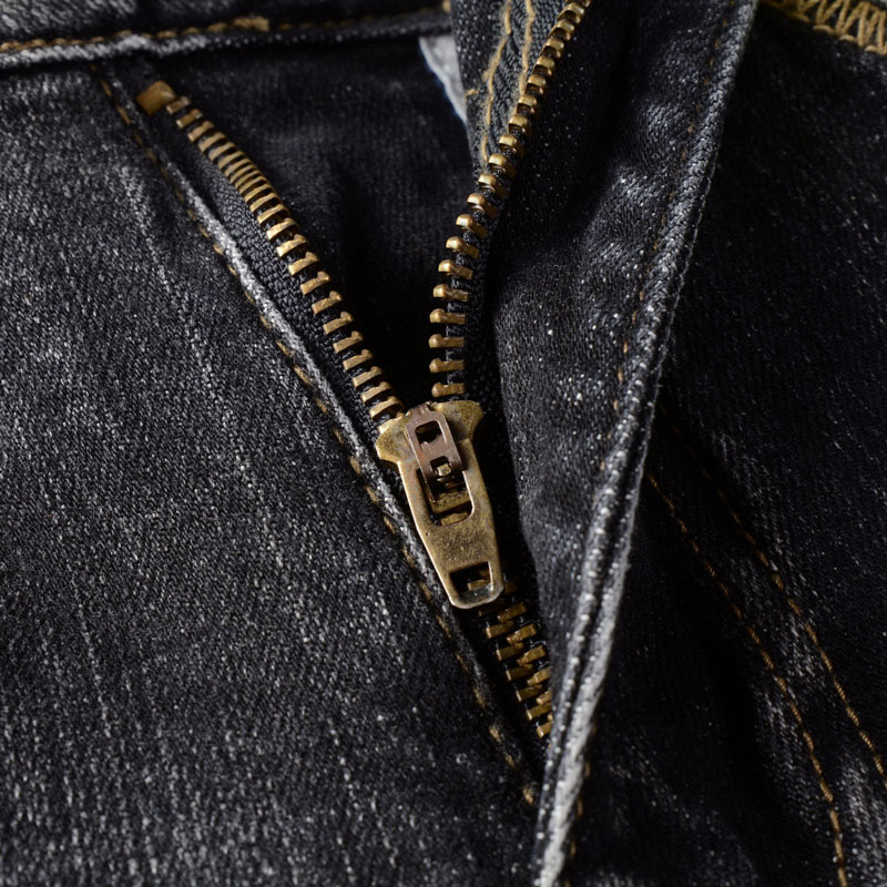 Italian Fashion Men Jeans Vintage Black Grey Slim Fit Scratched Embroidery Craft Men Brand Jeans