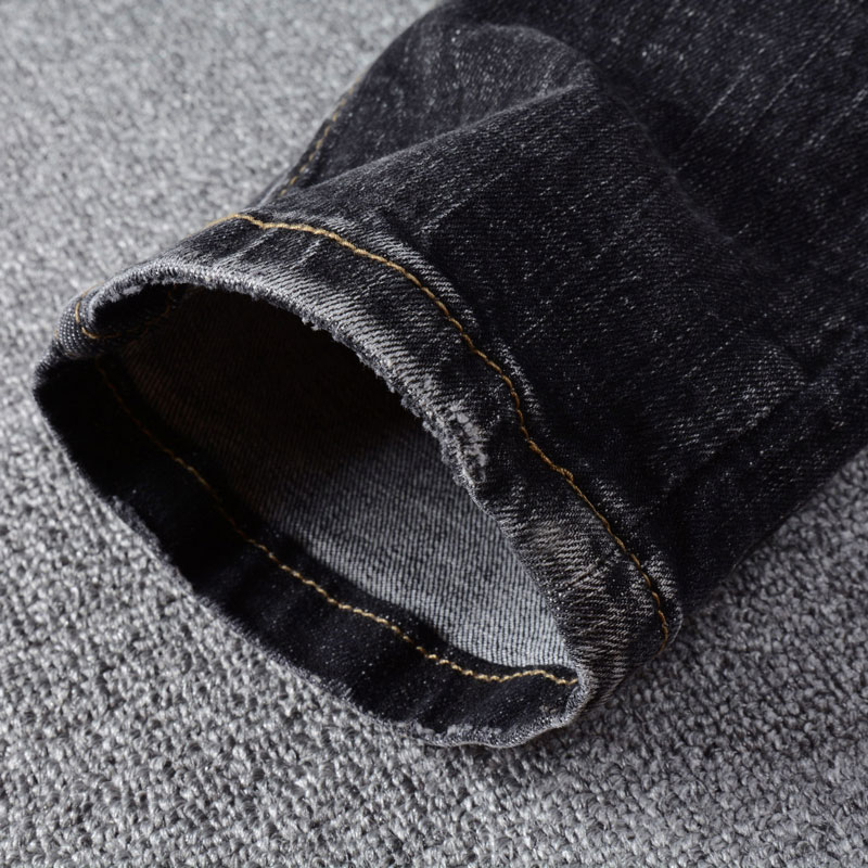Italian Fashion Men Jeans Vintage Black Grey Slim Fit Scratched Embroidery Craft Men Brand Jeans